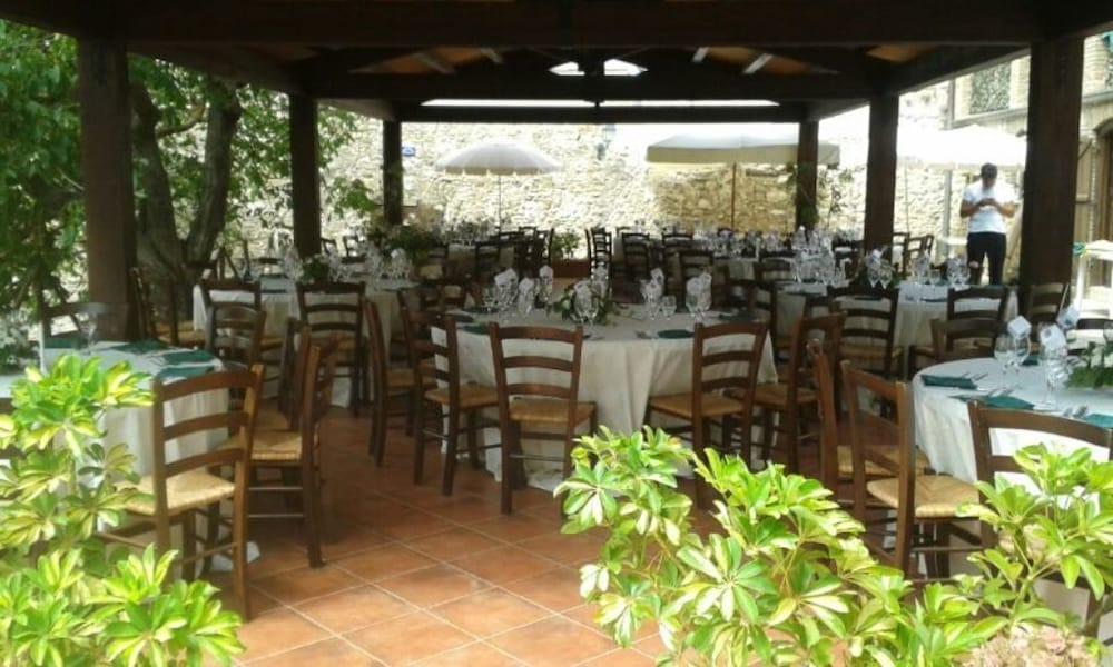 Agriturismo Sant'Agata ピアーナ・デッリ・アルバネージ エクステリア 写真