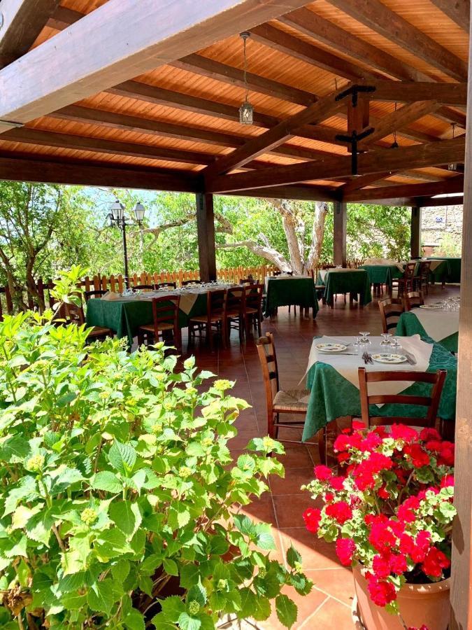Agriturismo Sant'Agata ピアーナ・デッリ・アルバネージ エクステリア 写真
