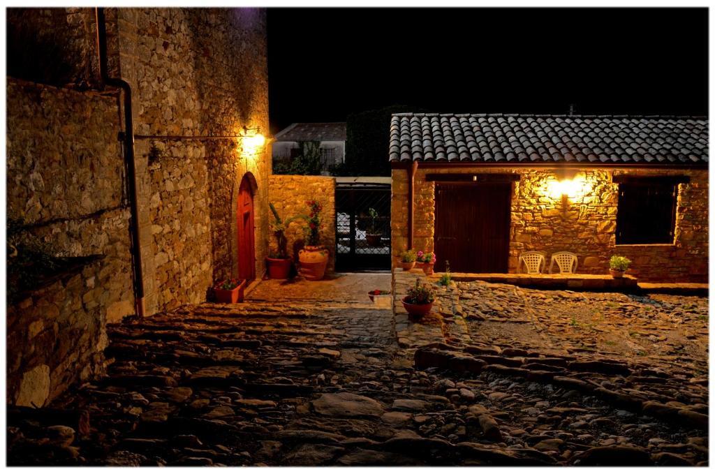 Agriturismo Sant'Agata ピアーナ・デッリ・アルバネージ エクステリア 写真