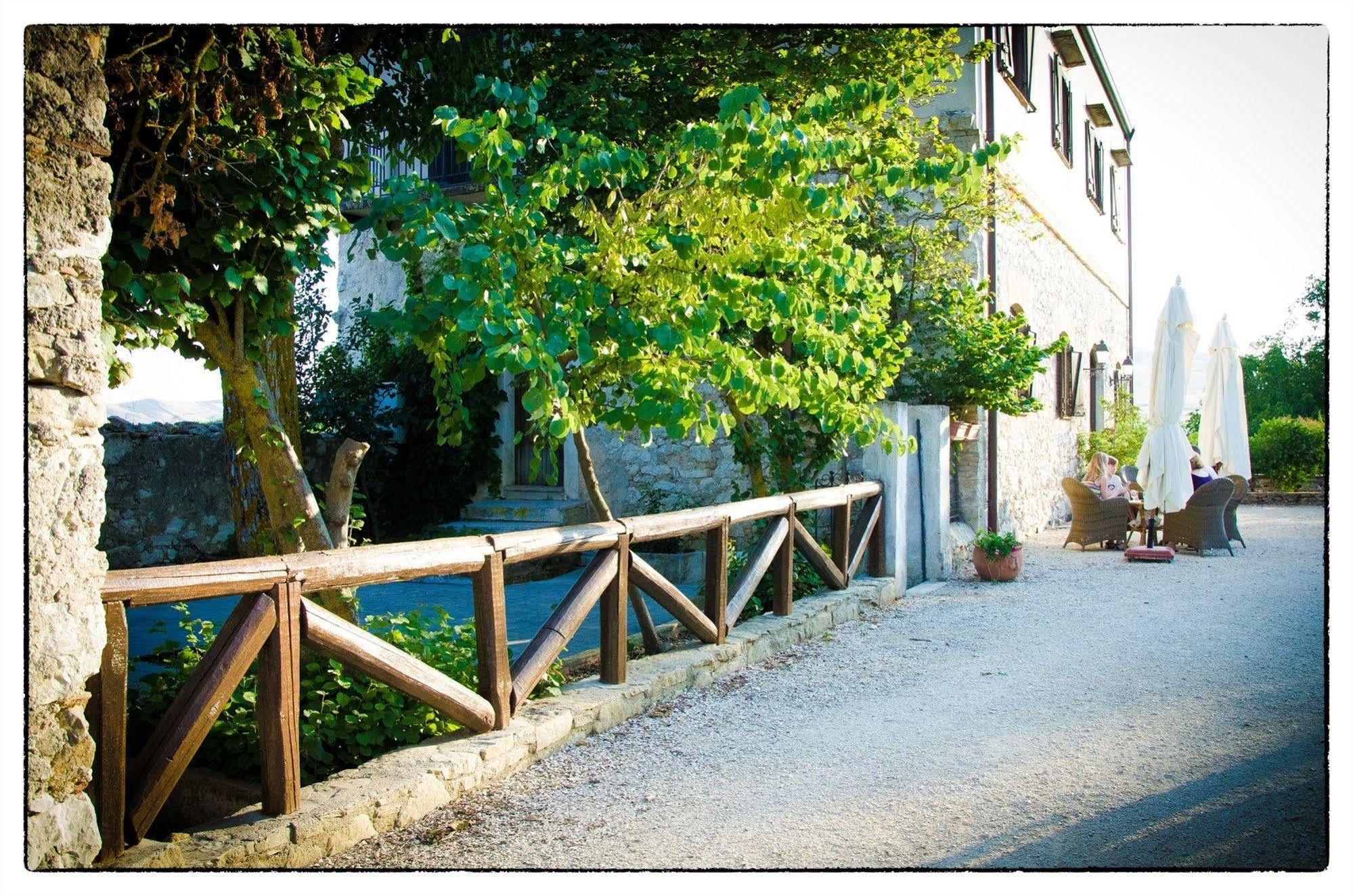 Agriturismo Sant'Agata ピアーナ・デッリ・アルバネージ エクステリア 写真