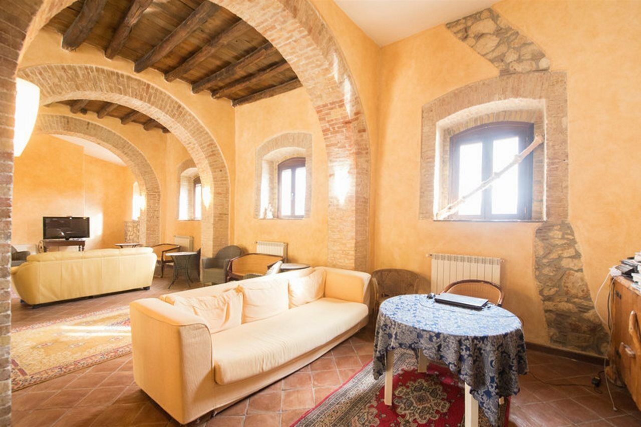 Agriturismo Sant'Agata ピアーナ・デッリ・アルバネージ エクステリア 写真